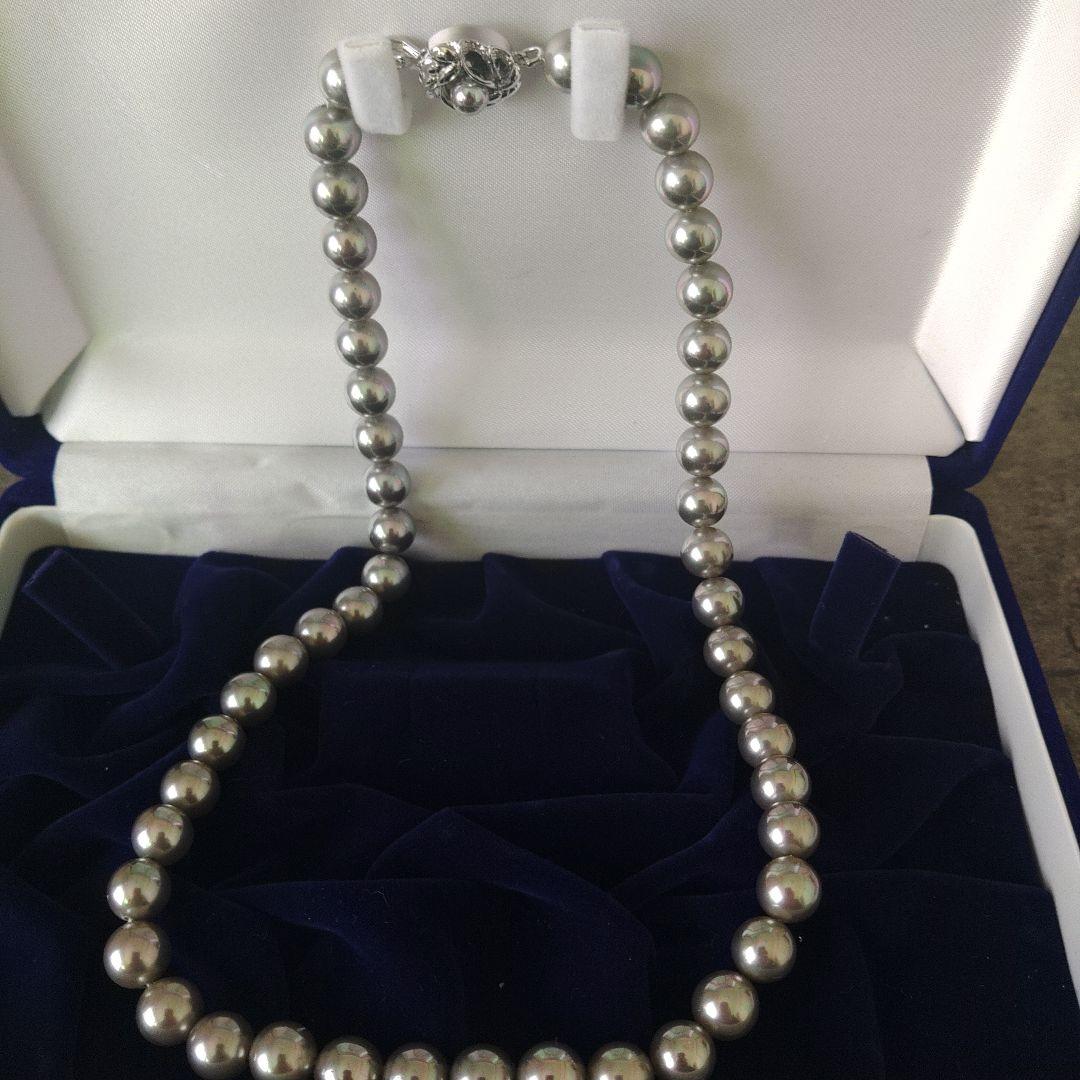 破格・黒真珠ネックレス・シルバーグレー・冠婚葬祭・
