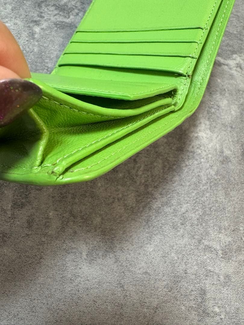 BALENCIAGA 二つ折り財布 グリーン