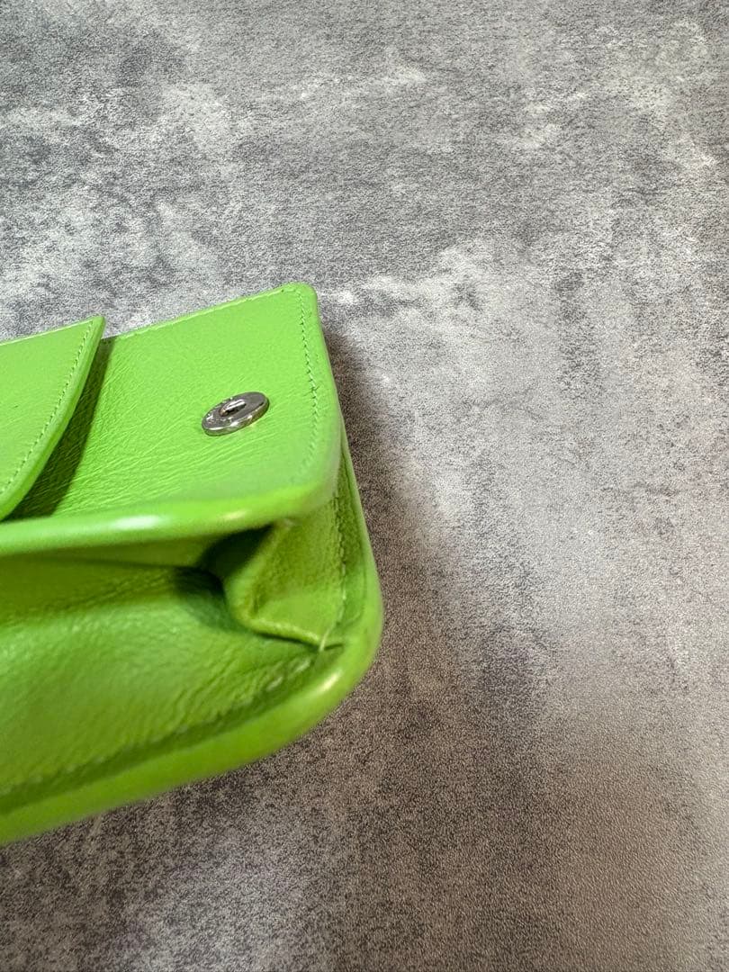 BALENCIAGA 二つ折り財布 グリーン