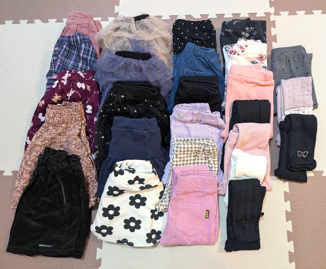 女の子　秋冬用　洋服　まとめ売り　約120センチ　64点セット