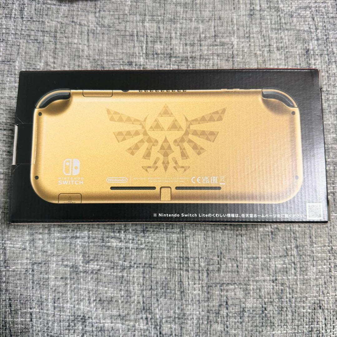 Nintendo Switch Lite ハイラルエディション　保護フィルム付き