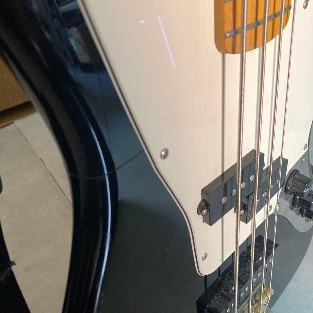 ベース Fender Jaguar Bass