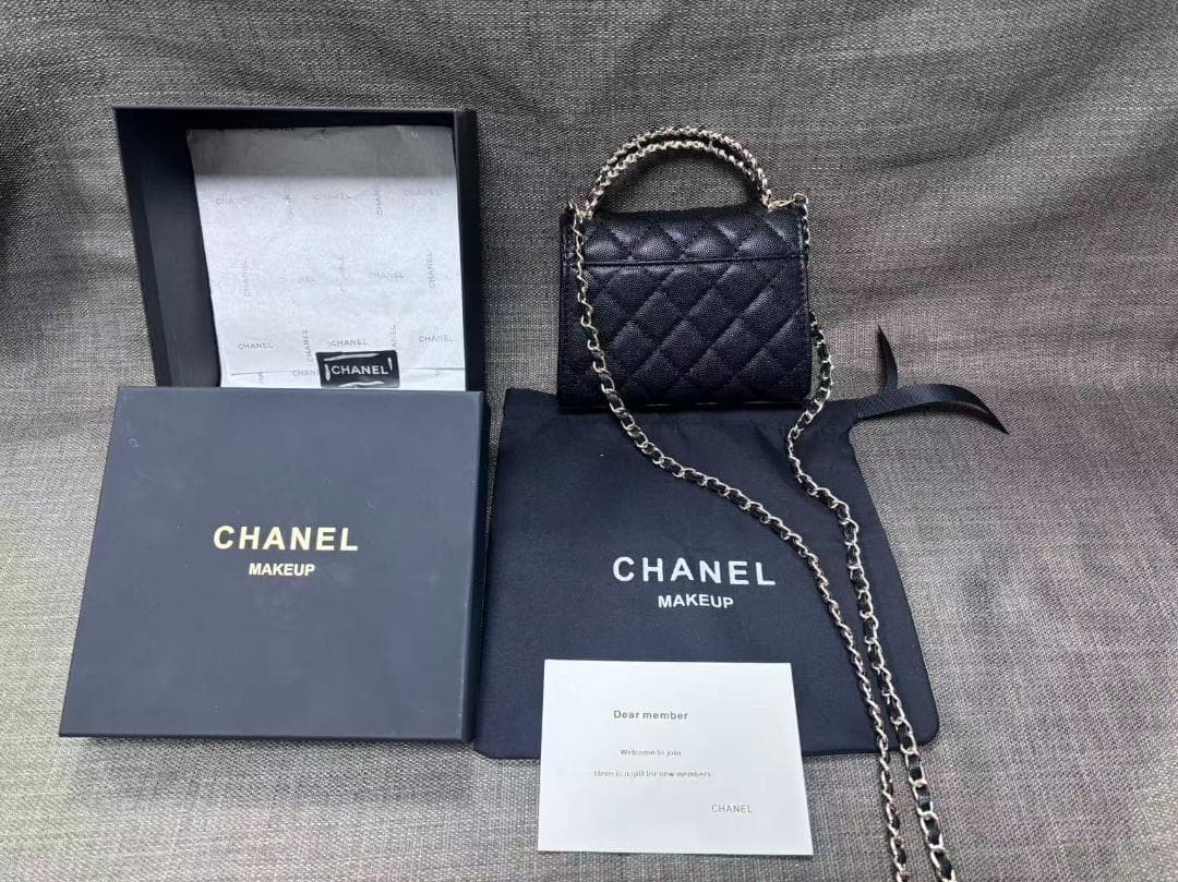 【非売品】 VVIP限定 ショルダーバッグ ブラック ノベルティギフト ma