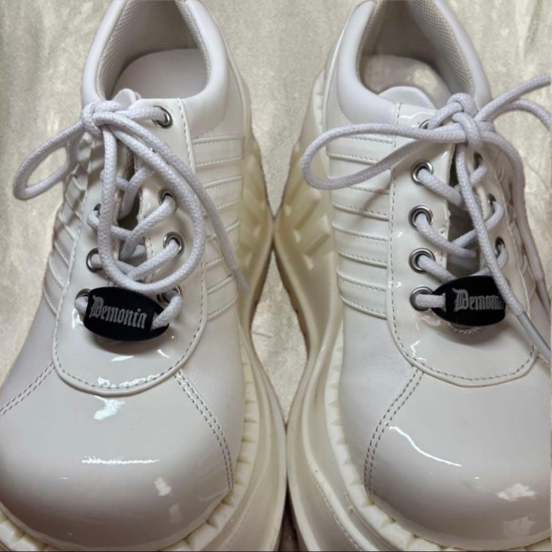 【美品】Demonia 厚底スニーカー　ホワイト　24cm
