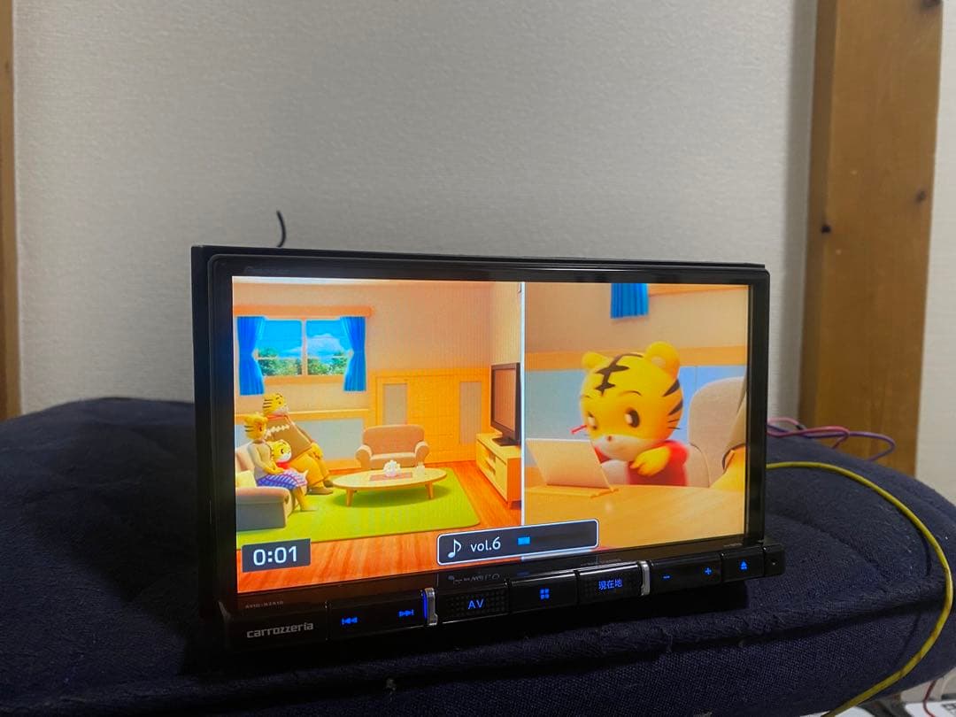 カーナビ carrozzeria AVIC-RZ810-D