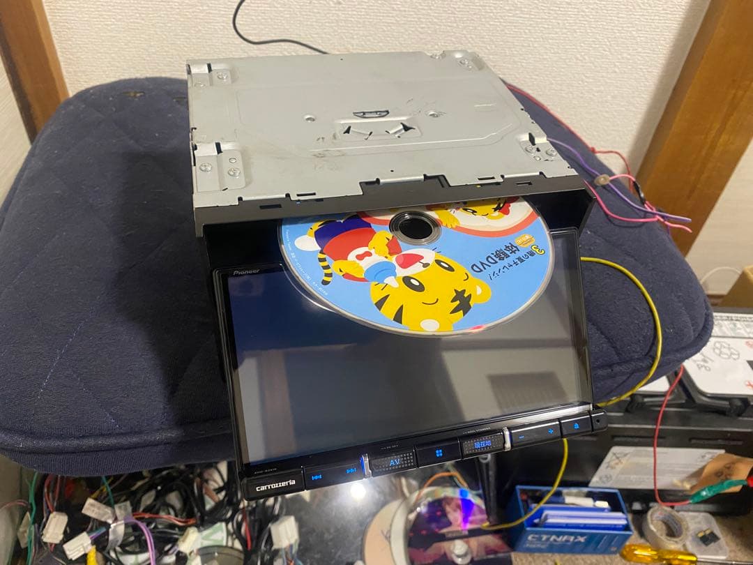 カーナビ carrozzeria AVIC-RZ810-D