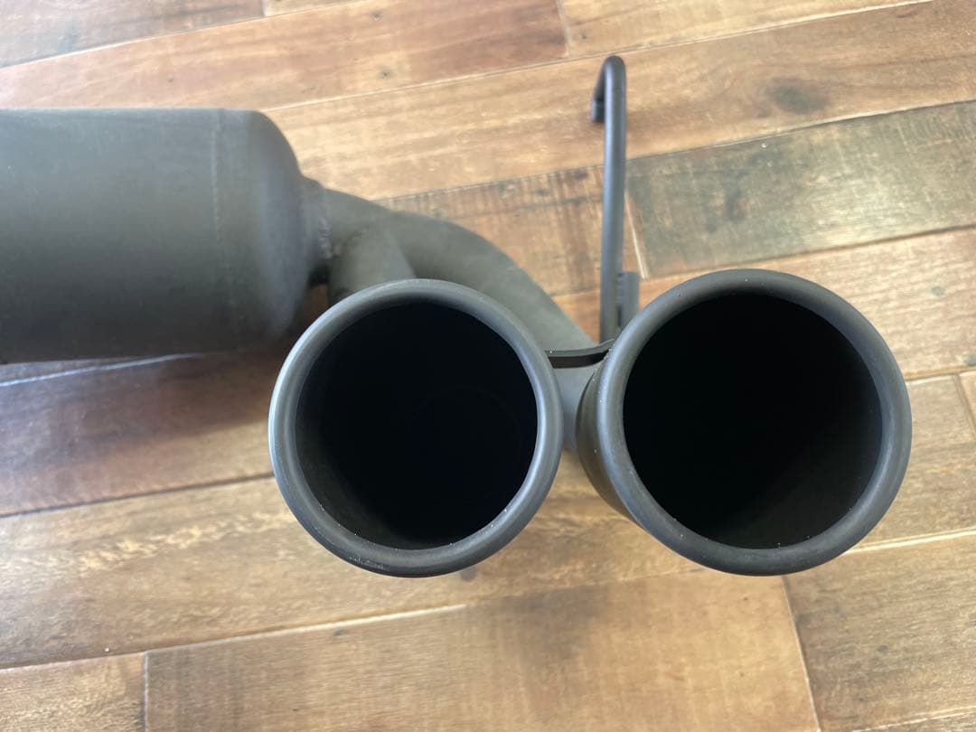 ピ*ポ様 ジムニーリアマフラー タイプ2 ダブルエンド マットブラック　シーエル