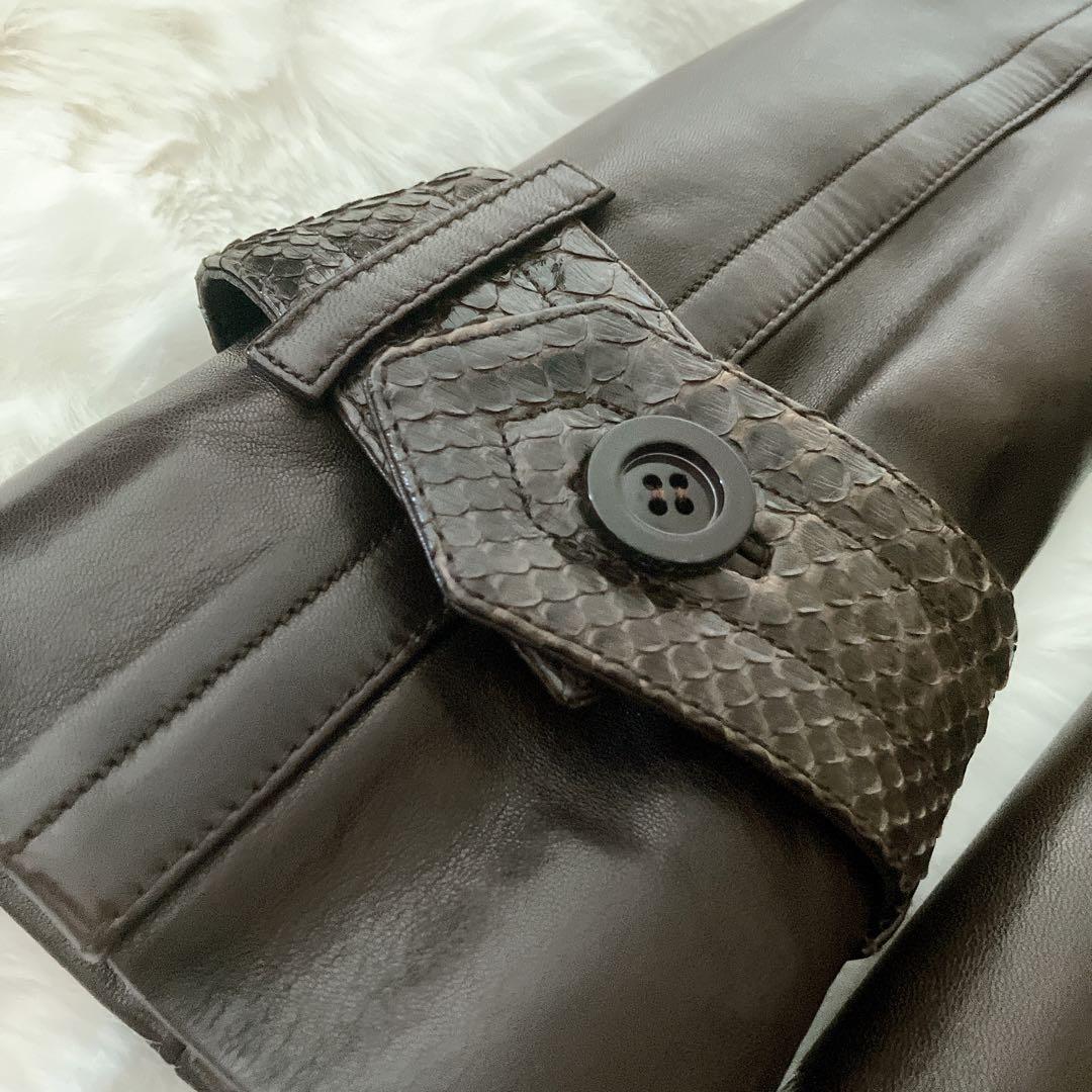 コーチCOACH革レザートレンチコート ダークブラウン⭐︎裏地シルク100%美品