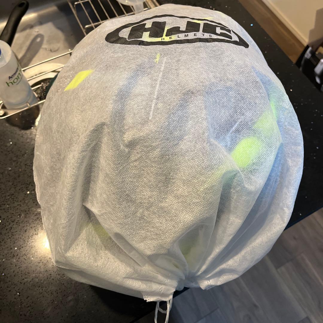 【HJC C10】フルフェイスヘルメット（XL）ほぼ新品　チークパッド2種類