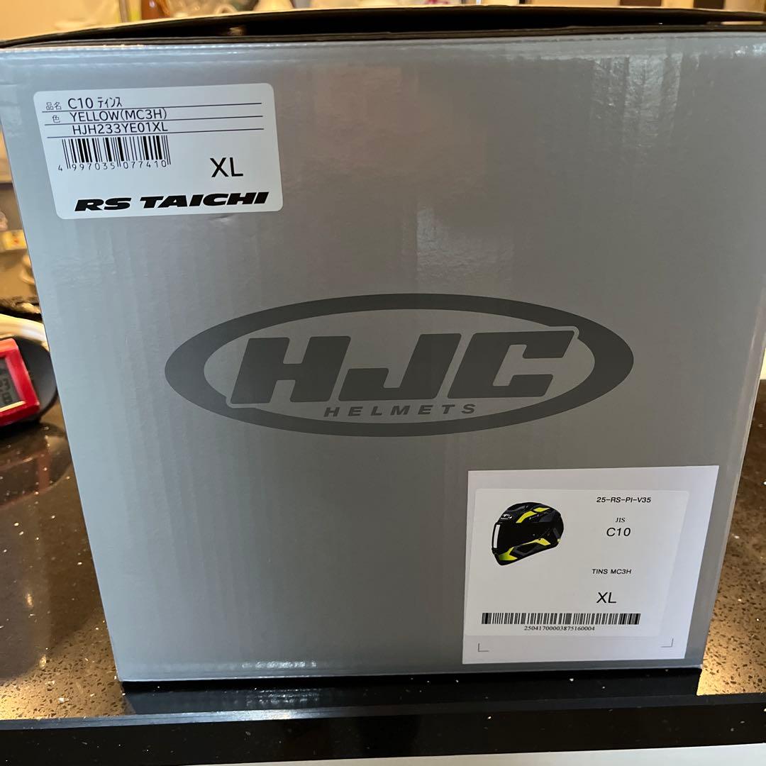 【HJC C10】フルフェイスヘルメット（XL）ほぼ新品　チークパッド2種類