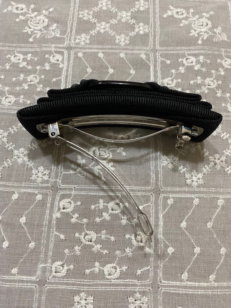 フェラガモ⭐︎バレッタ⭐︎スワロフスキー⭐︎黒⭐︎ヴァラ