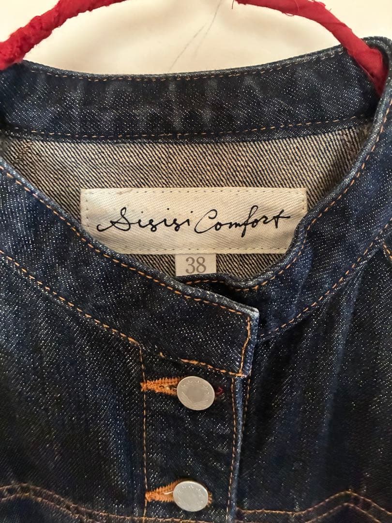 値下げしましたsi si siスースースーComfort デニムジャケット 38
