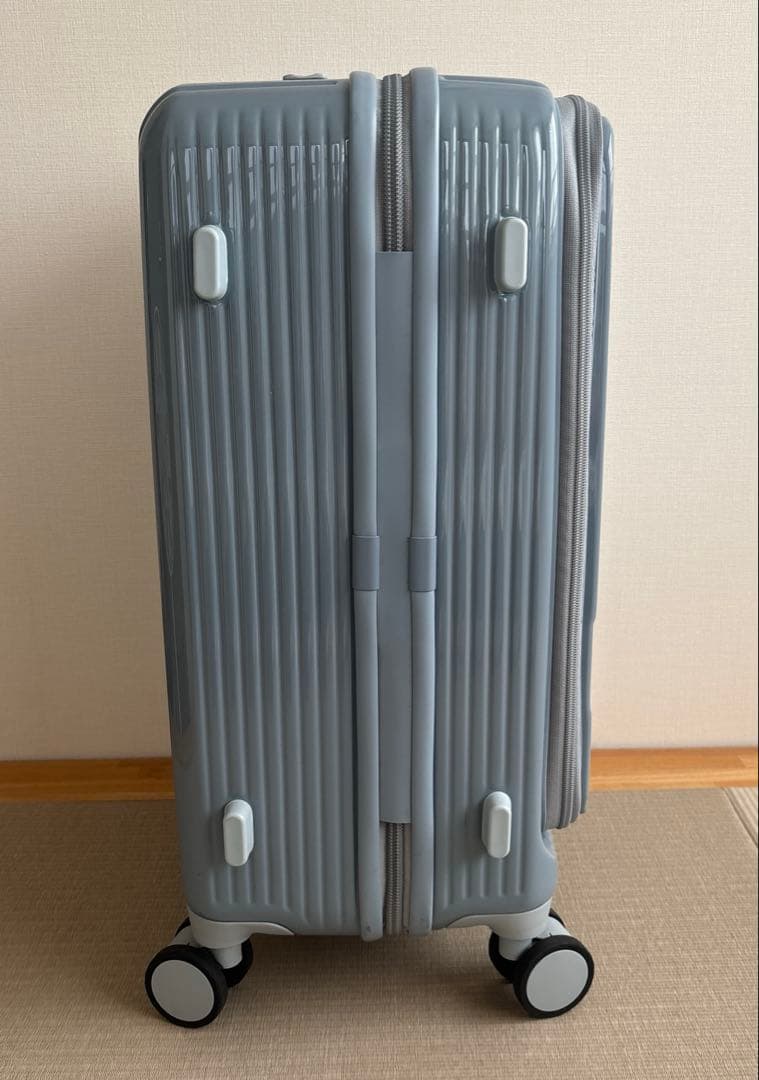 美品 イノベーター スーツケース INV155 55L 鏡面タイプクラウドグレー