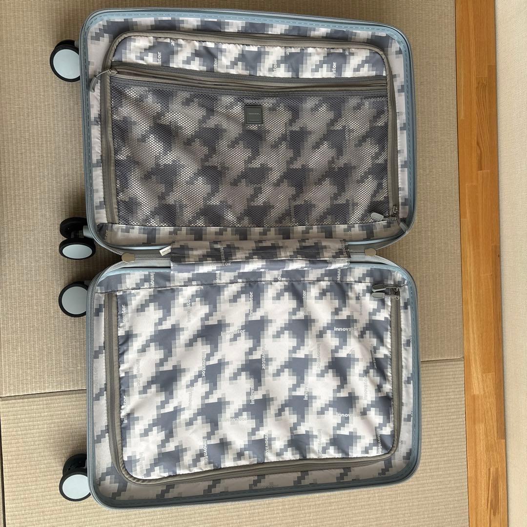美品 イノベーター スーツケース INV155 55L 鏡面タイプクラウドグレー