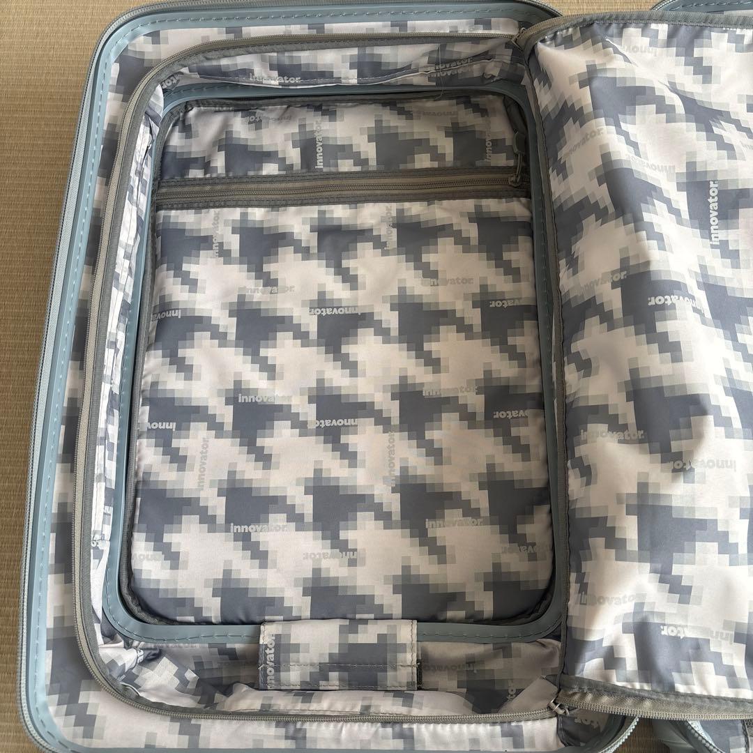 美品 イノベーター スーツケース INV155 55L 鏡面タイプクラウドグレー