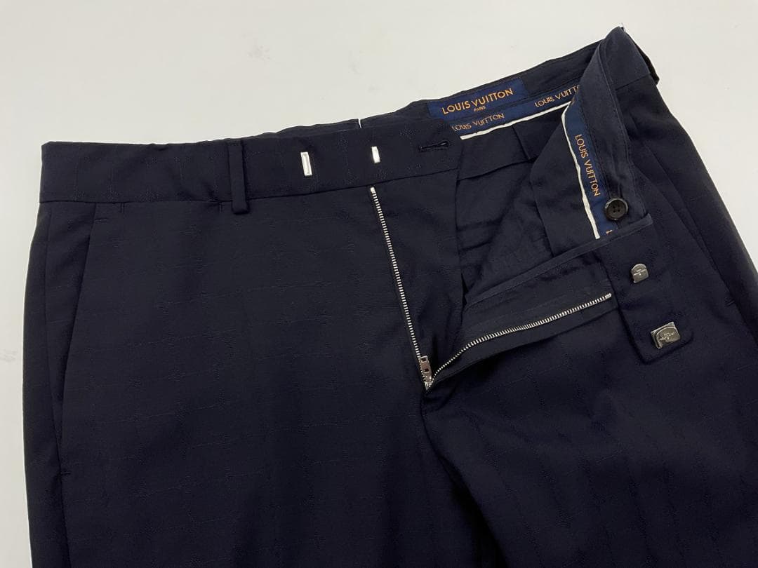 【美品】LOUIS VUITTON モノグラムセットアップスーツ ガーメント付き