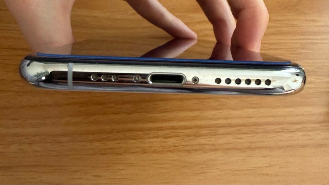 美品 海外版iPhone XS本体 Simフリー