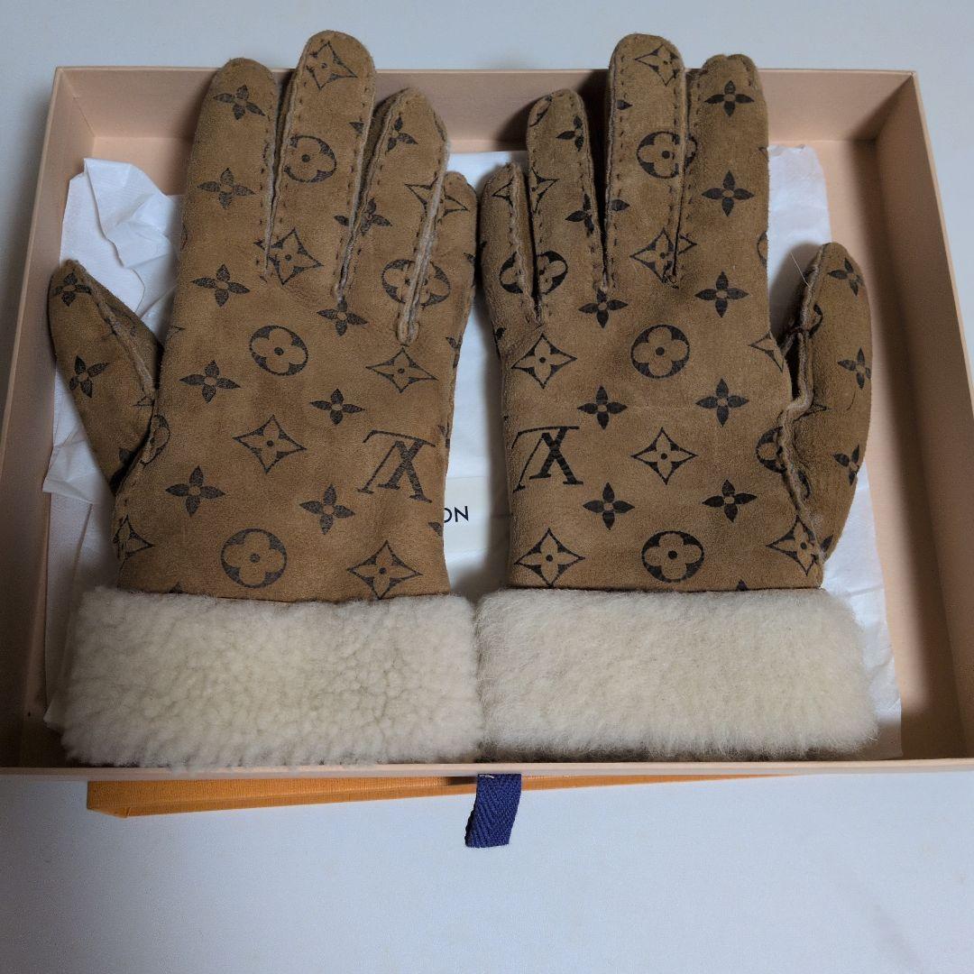 Louis Vuitton モノグラム　シープスキン手袋 Mサイズ(22センチ)