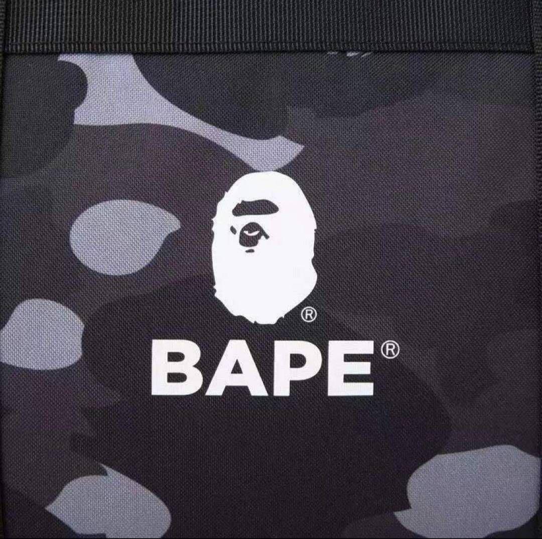 A BATHING APE アベイシングエイプ BAPE 大容量ダッフルバッグ