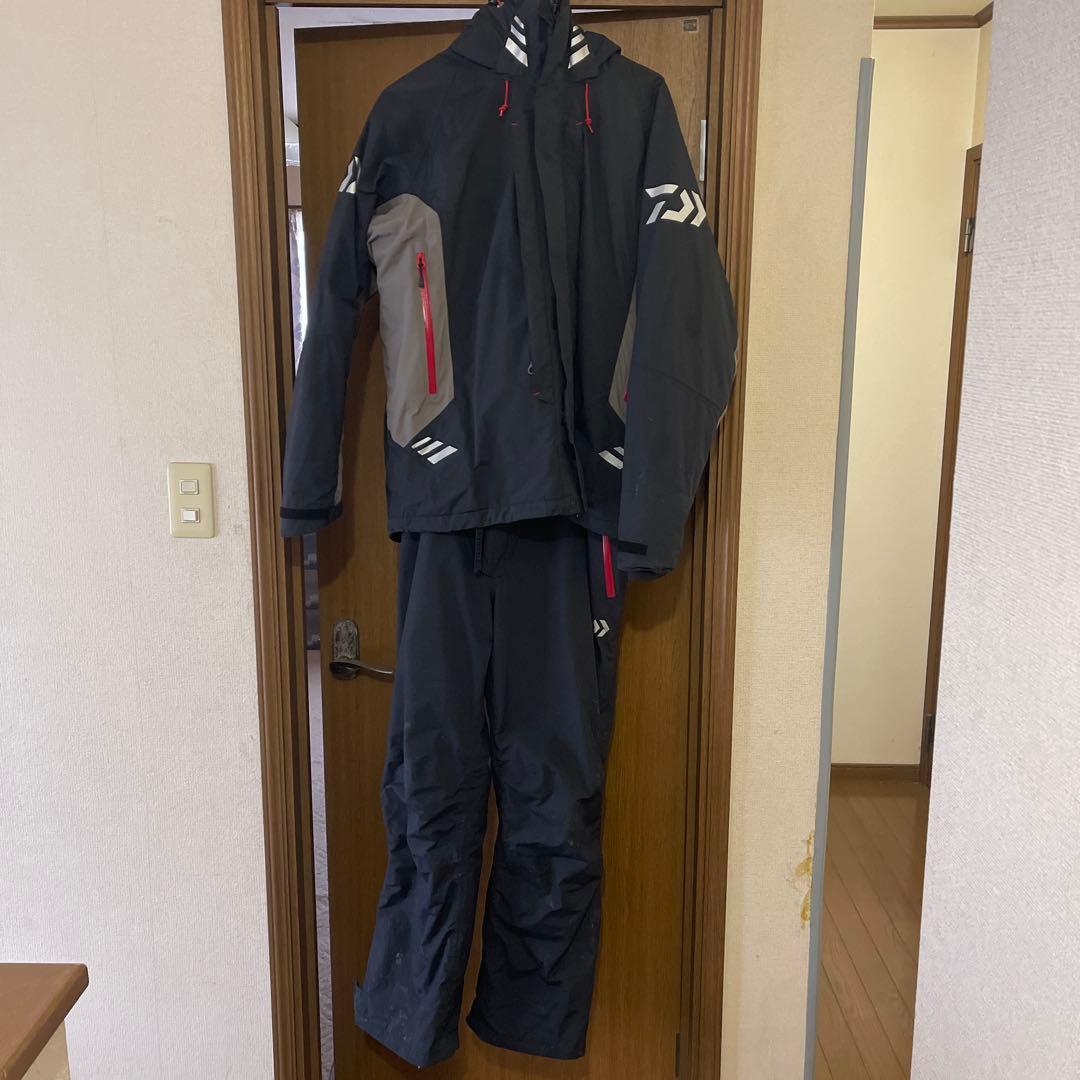 ダイワ　レインマックス　レインウェア ブラック/グレー サイズL DW-3407