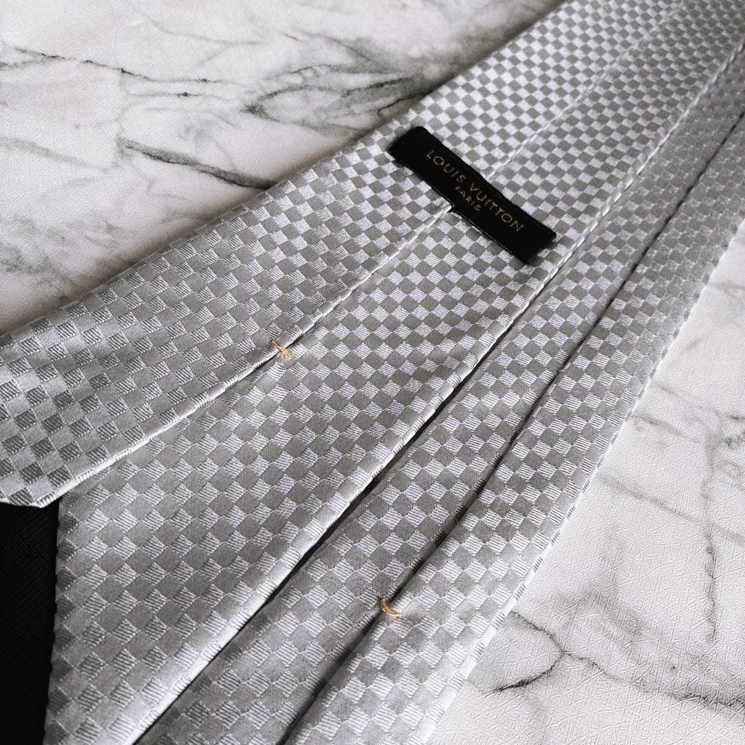 ✨未使用箱付き✨ルイヴィトン　マイクロダミエ　クラヴァット　シルバー　ネクタイ