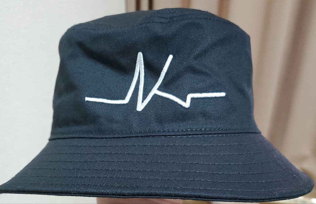 カイリーミノーグ　バケットハット