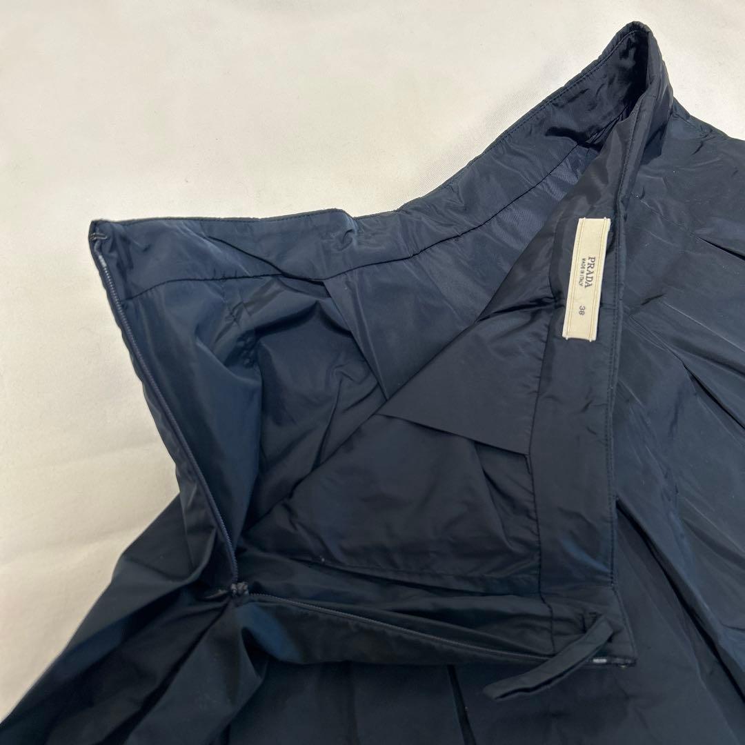 プラダ　フレアスカート　38サイズ