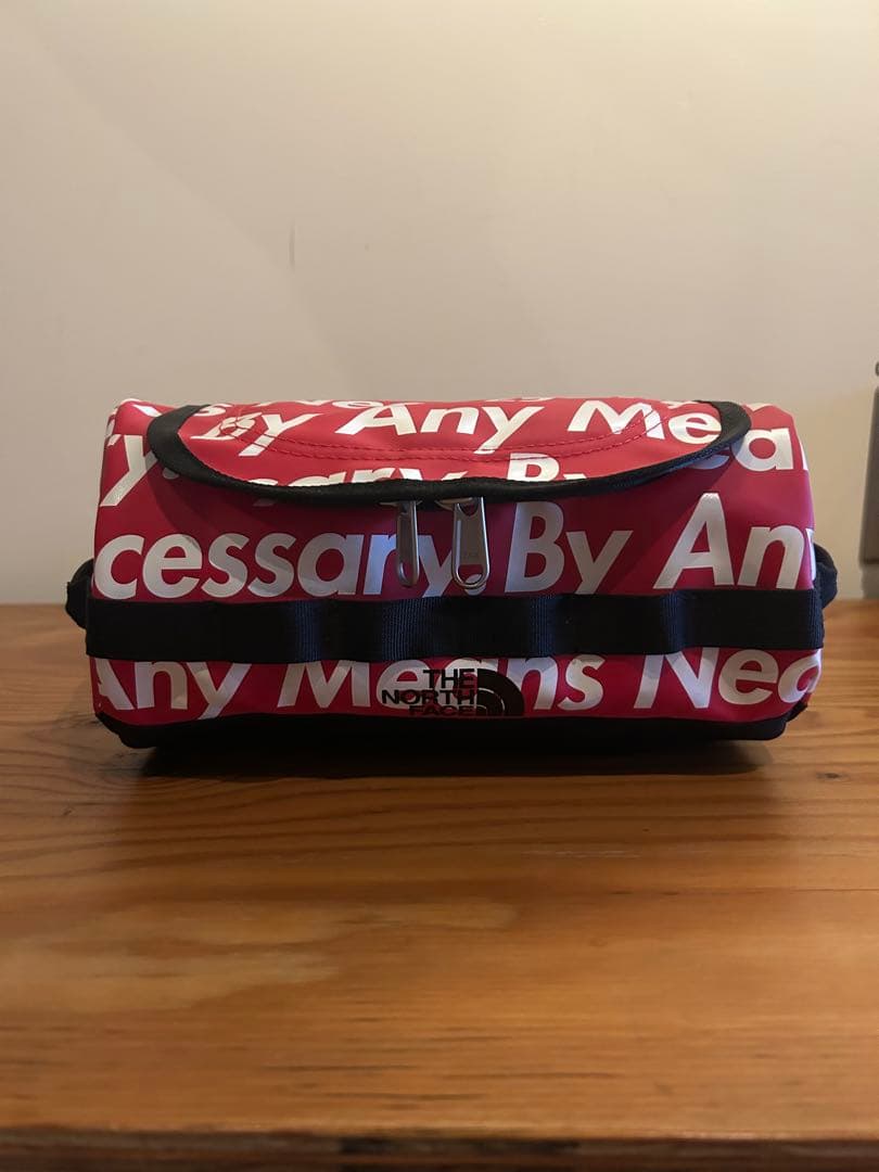 バッグ Supreme THE NORTH FACE Travel Canister