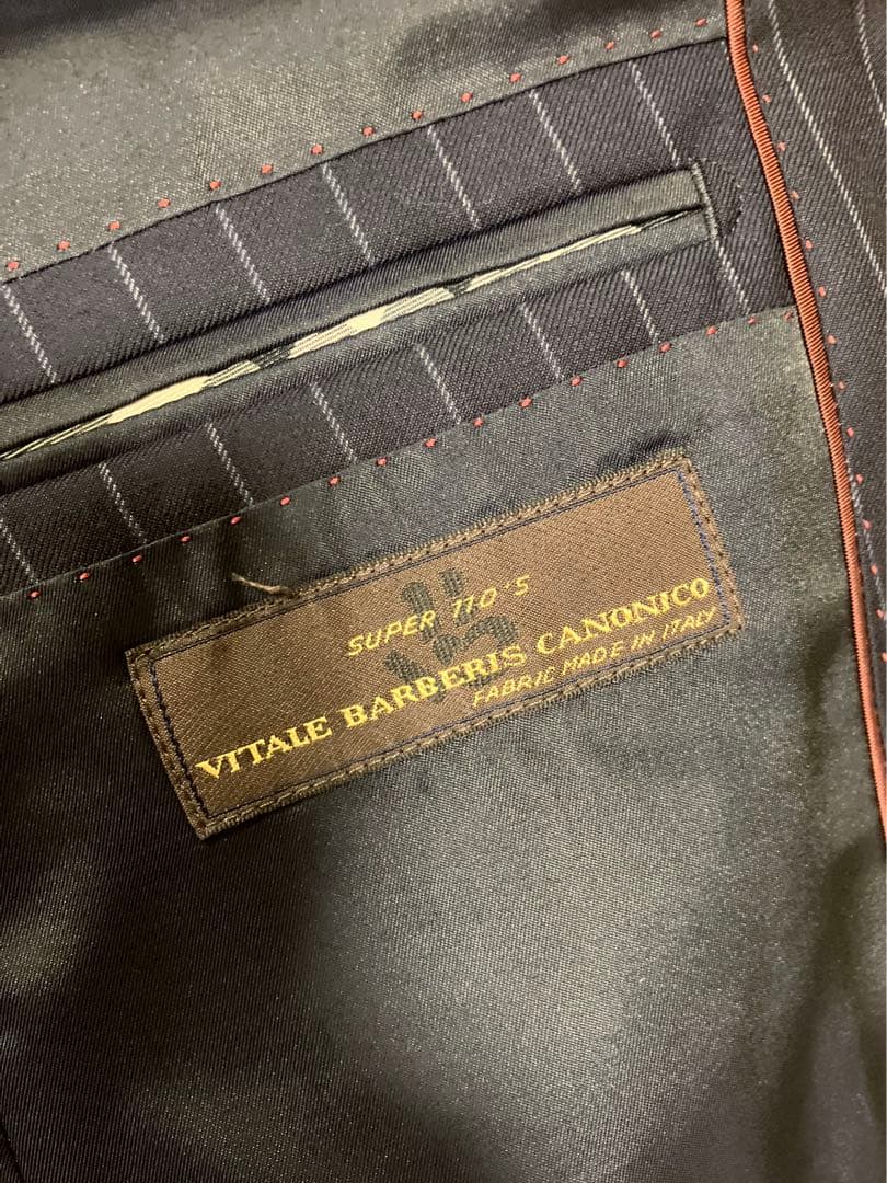 バーバリーブラックレーベル　ネイビーストライプスーツ　プレミアムコレクション