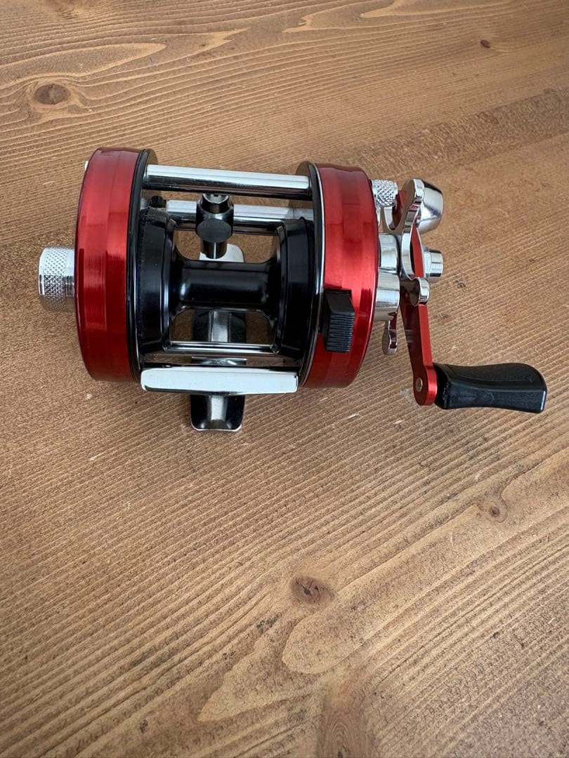 アブガルシア アンバサダー　2500c レッド ポパイ