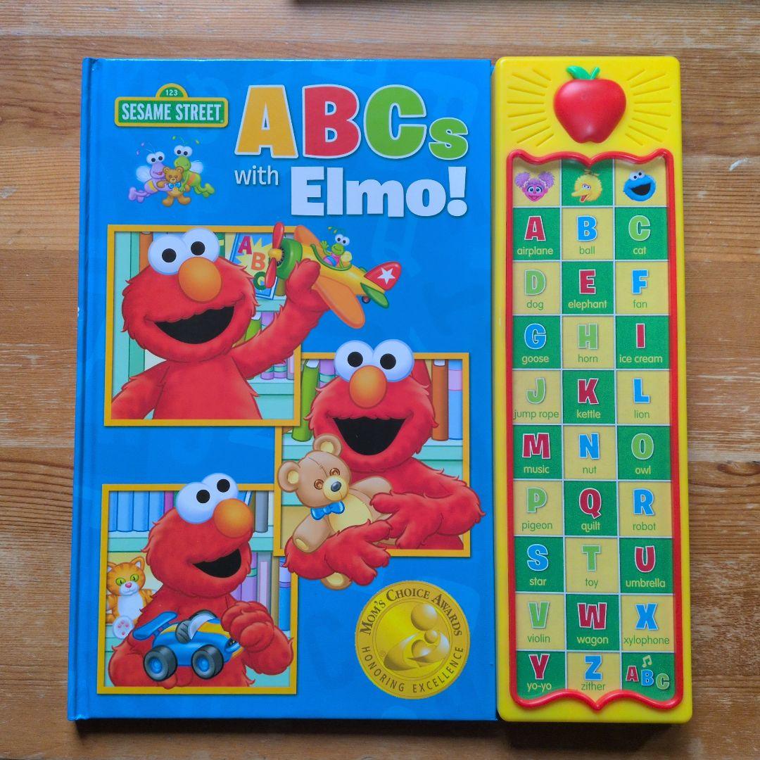 ディズニー　エルモ　音の出る絵本 トーマス　フィギュアプレイマット付き絵本など