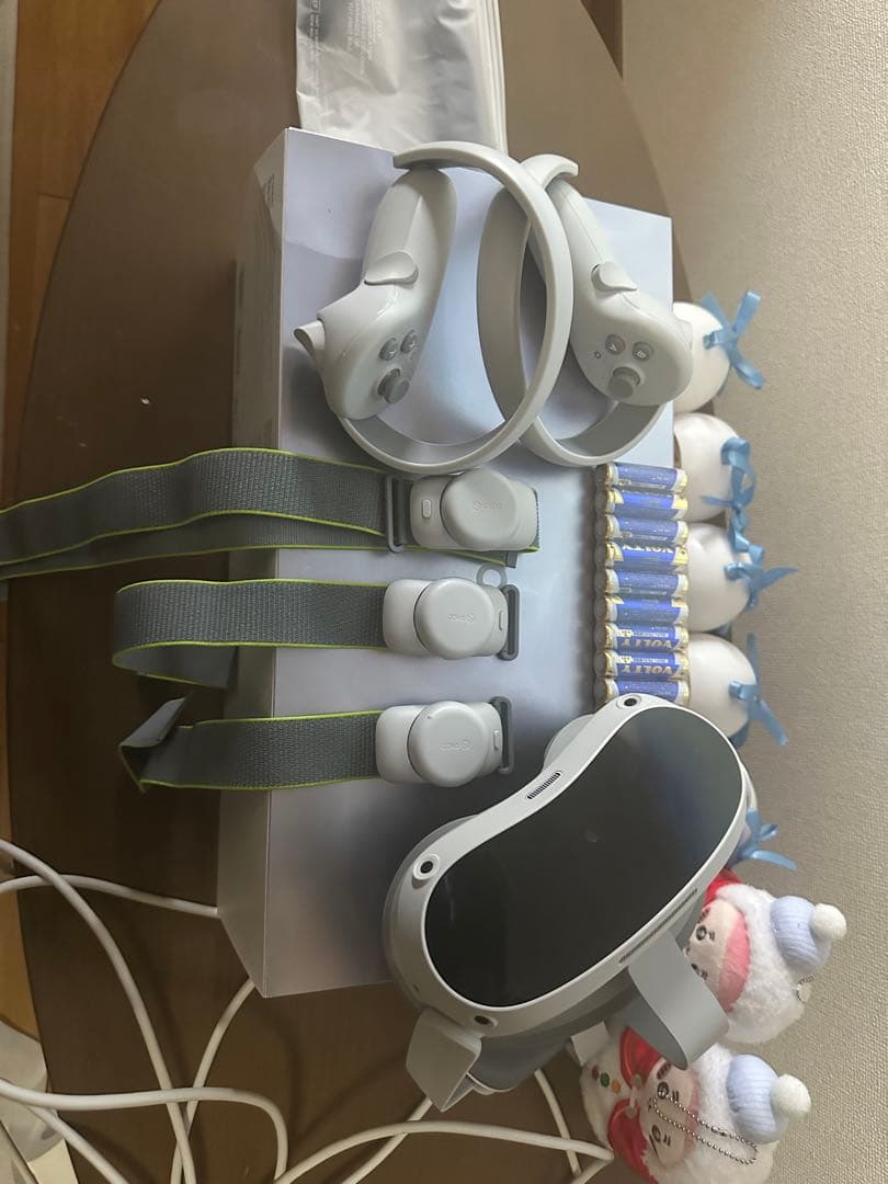 PICO4とpicoトラ両足首、腰のフルトラッキング機材セット