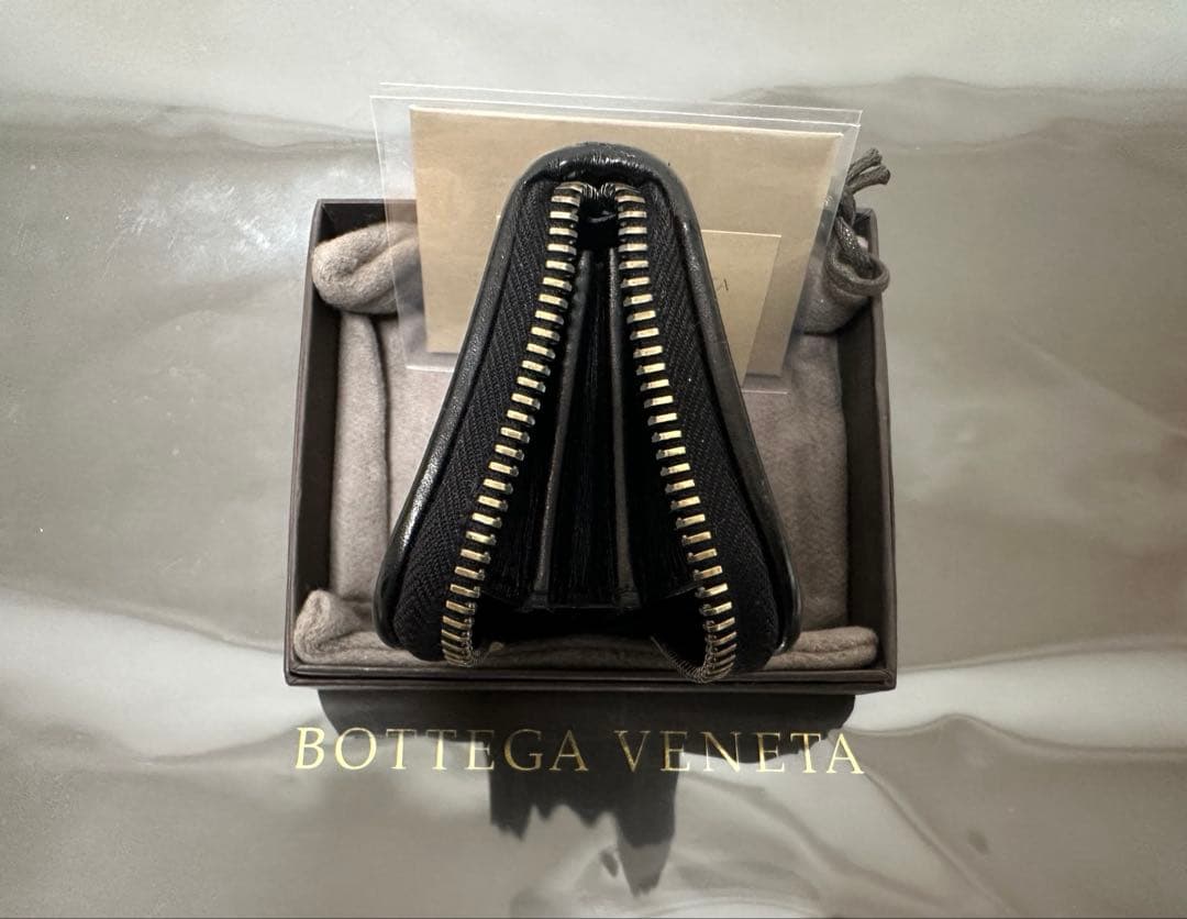 【付属品付】ボッテガヴェネタ イントレチャートケース/カーフ/黒2️⃣✨✨