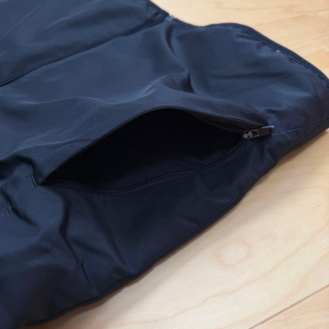 NIKE ランニングジャケット　エアロレイヤージャケット　黒　ブラック　M 新品