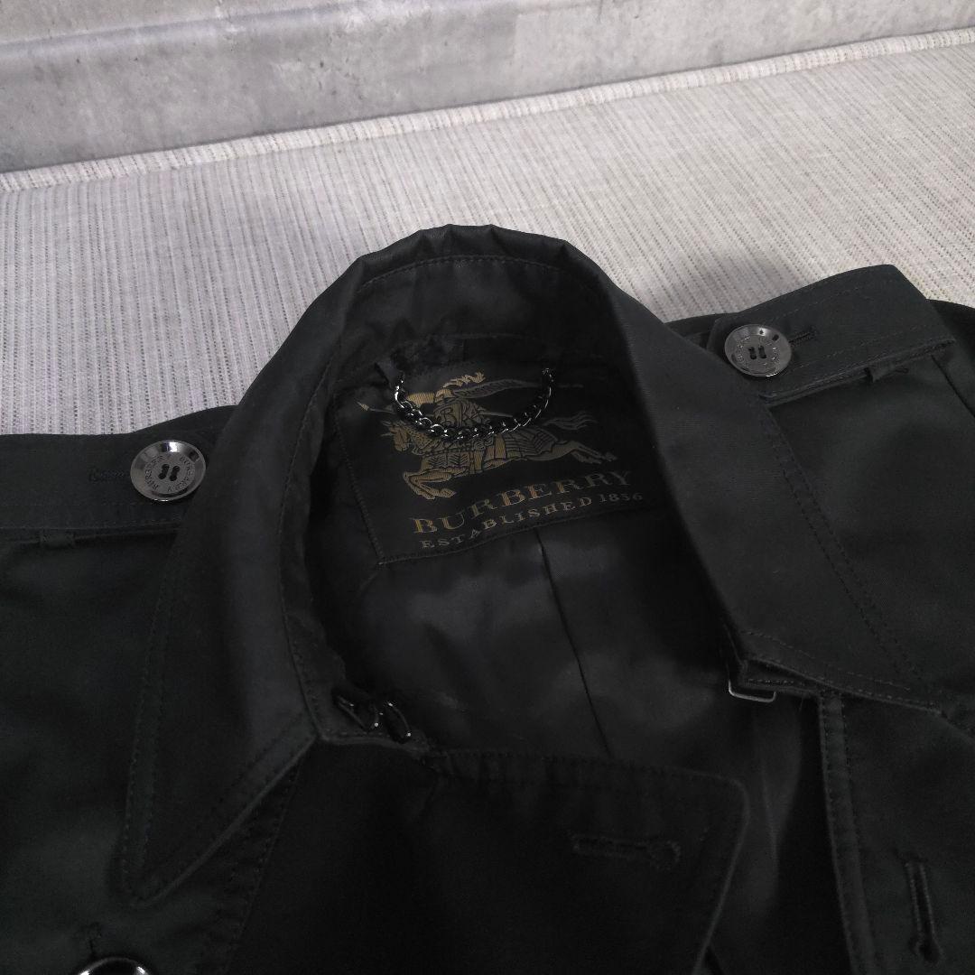 バーバリー　BURBERRY　トレンチコート　ブラック　Aライン