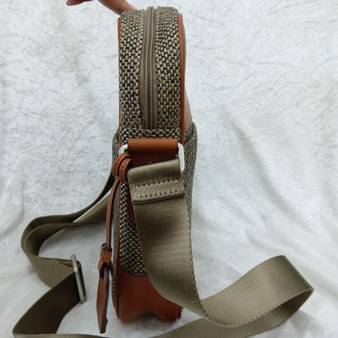 ハートマン　ショルダーバッグ