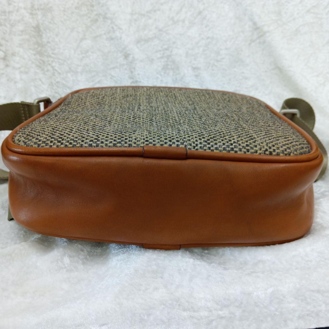 ハートマン　ショルダーバッグ