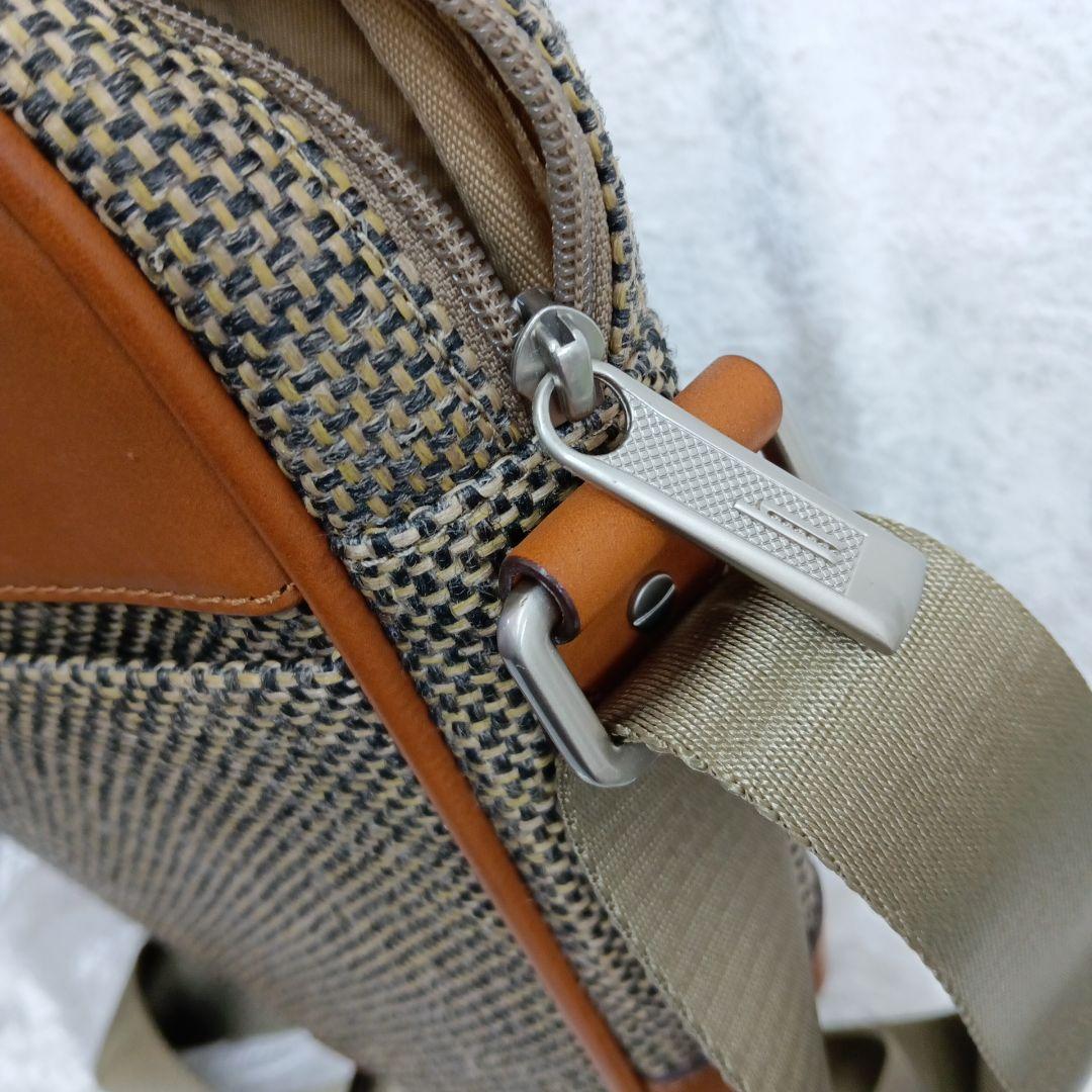 ハートマン　ショルダーバッグ