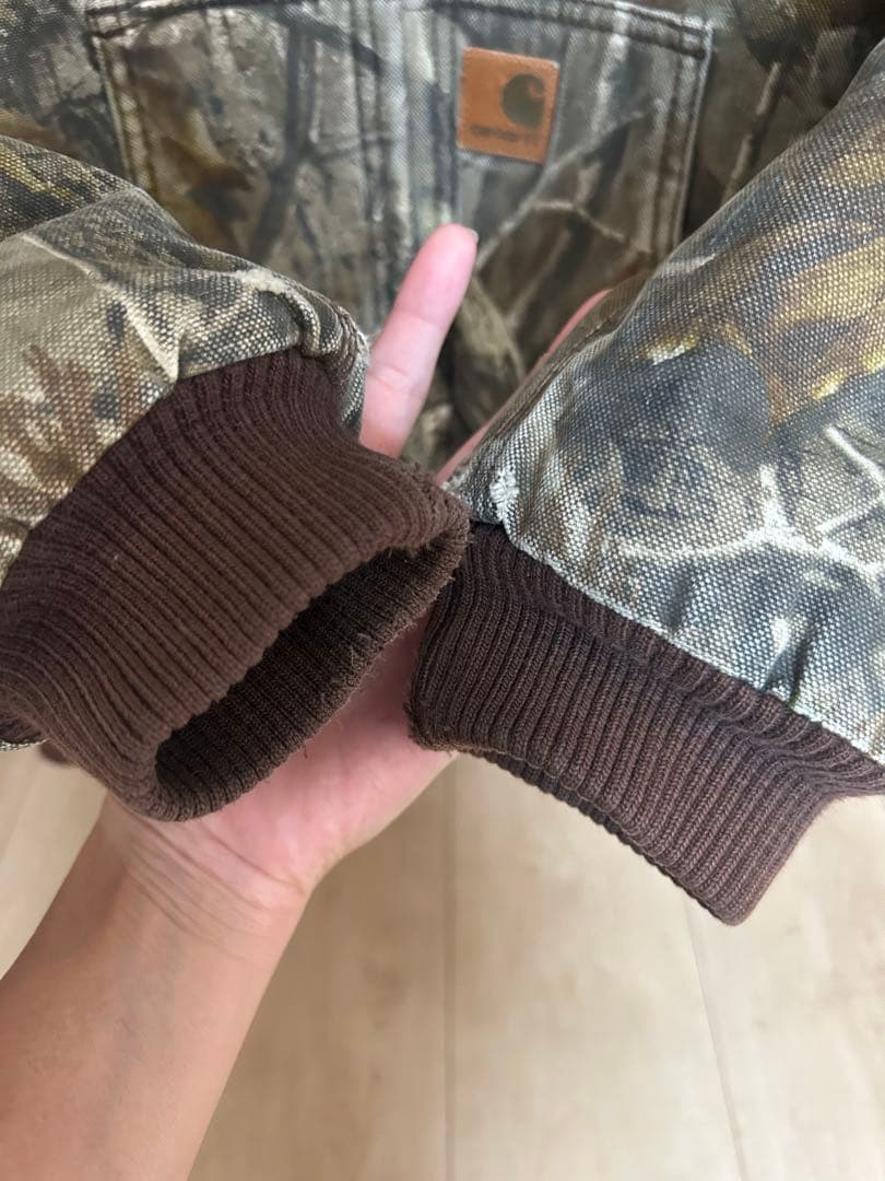 マカロン様　カーハート　キッズ アウター　M （10-12）