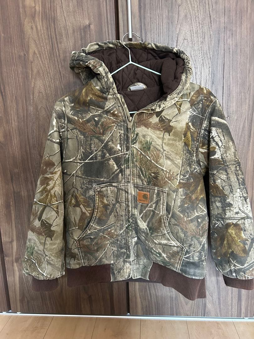 マカロン様　カーハート　キッズ アウター　M （10-12）