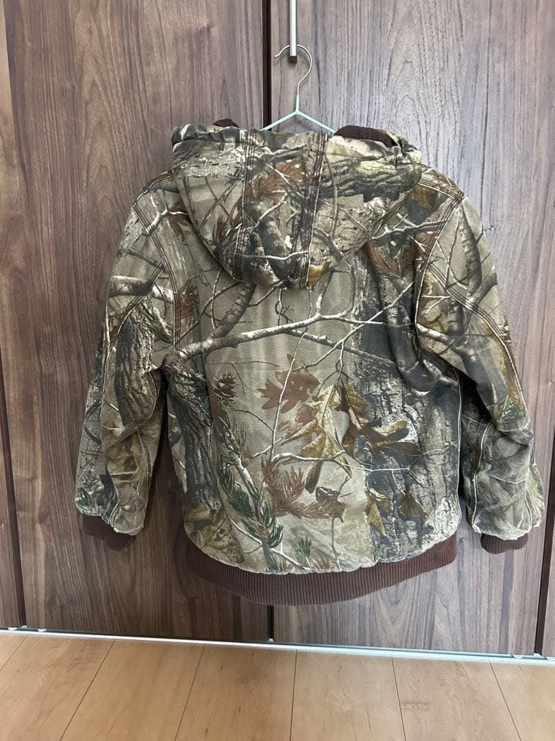 マカロン様　カーハート　キッズ アウター　M （10-12）