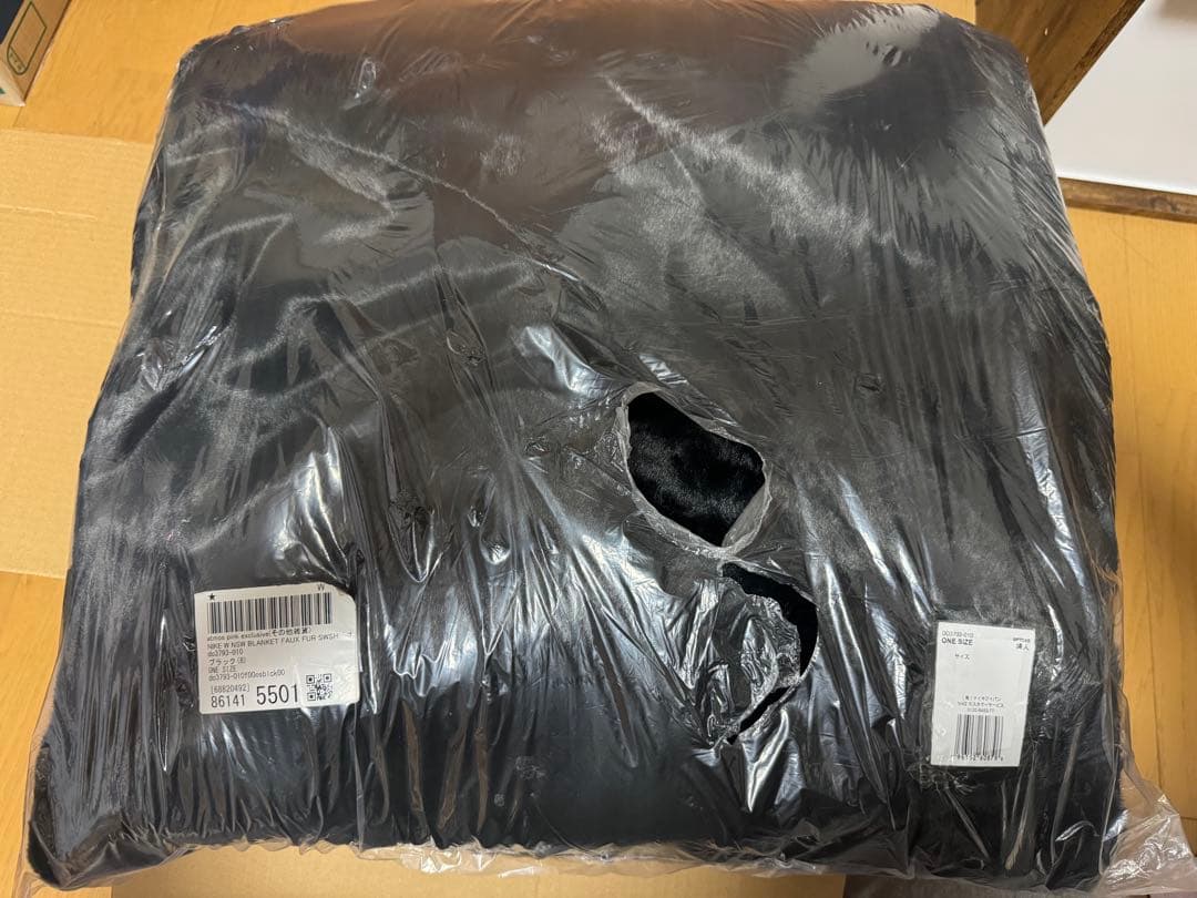 布団・毛布 NIKE W NSW BLANKET FAUX FUR SWSH