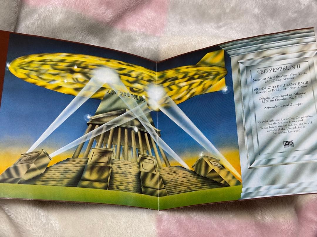 レア　LED ZEPPELIN 直筆サインCD レッド・ツェッペリン