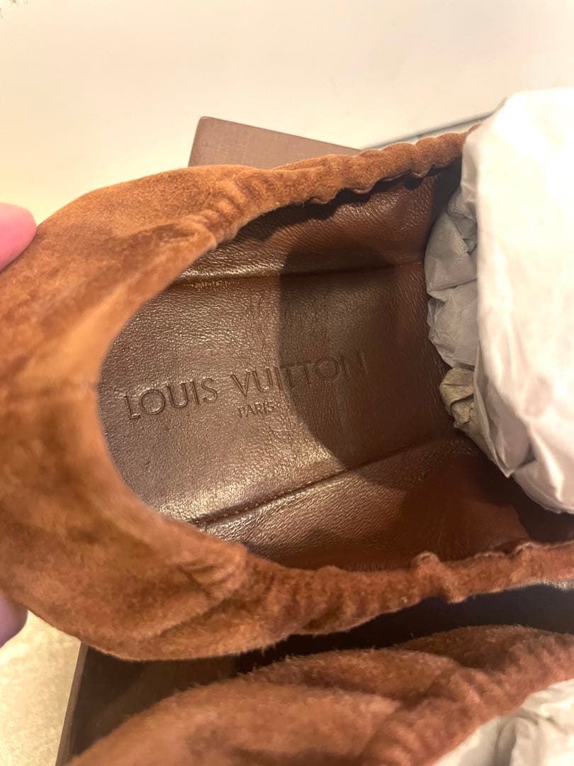 LOUIS VUITTON ルイヴィトン バレエシューズ レザー LVパンチング