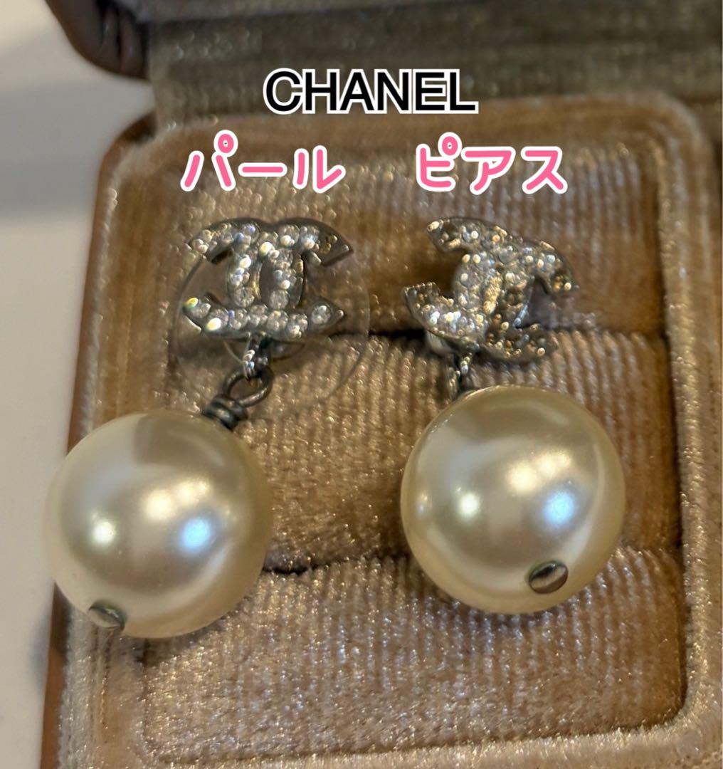 CHANEL パール ピアス