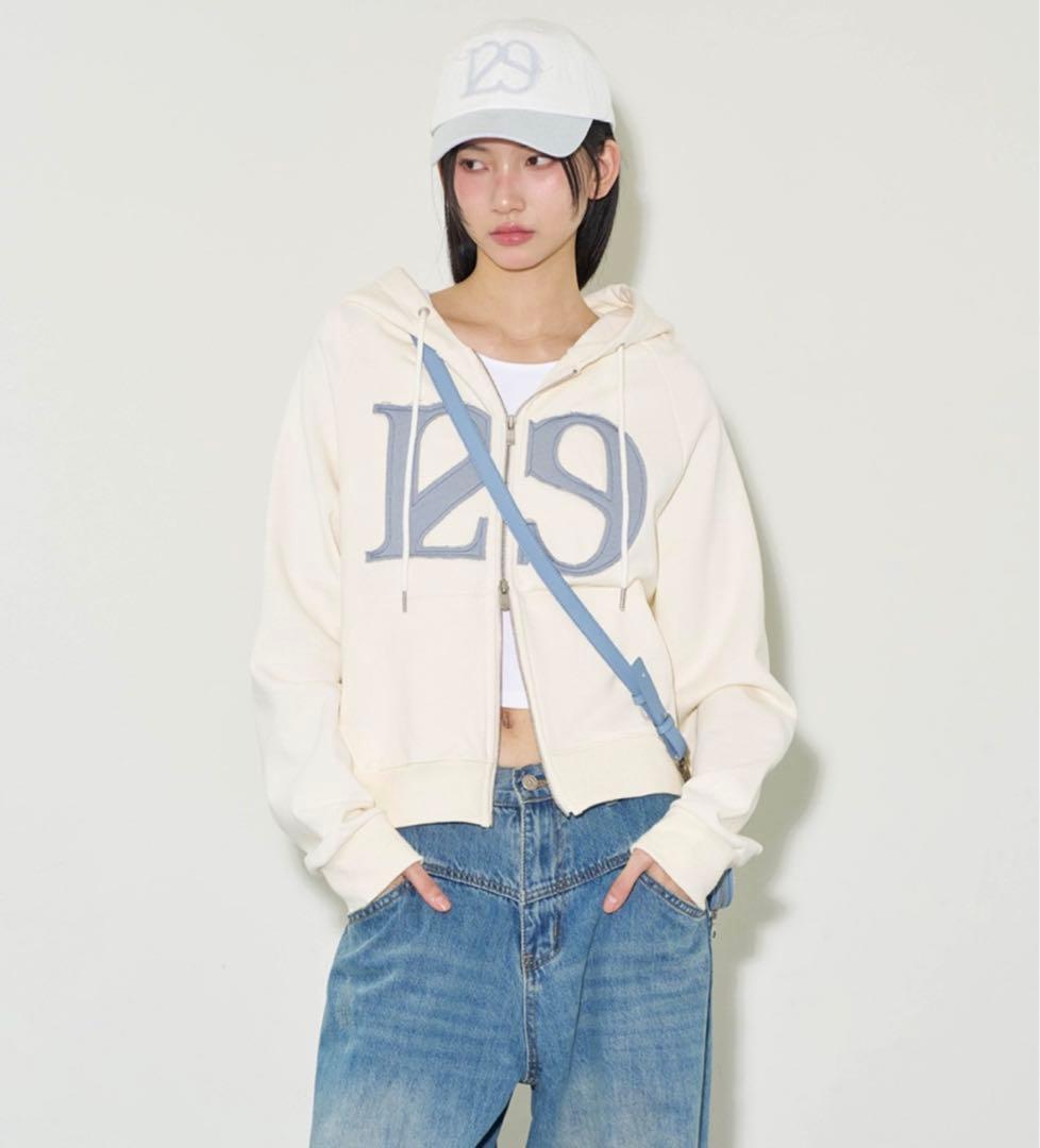 ILLIGO ロゴパッチフルジップパーカー フーディー クリーム