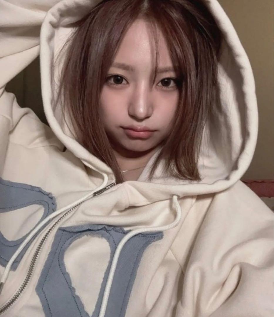 ILLIGO ロゴパッチフルジップパーカー フーディー クリーム