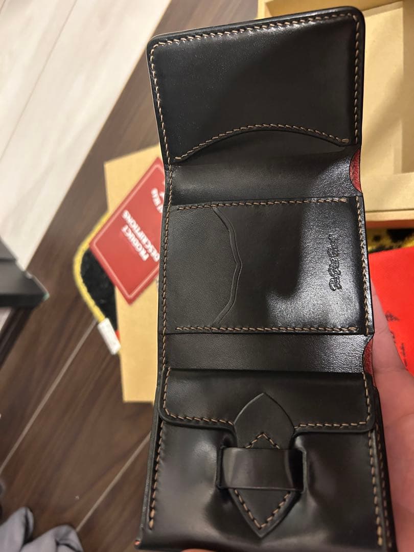 フラッドヘッド　財布