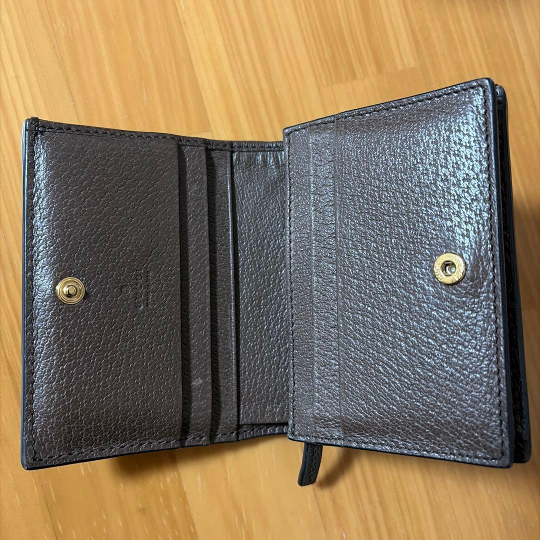 GUCCI 二つ折り財布 箱付き
