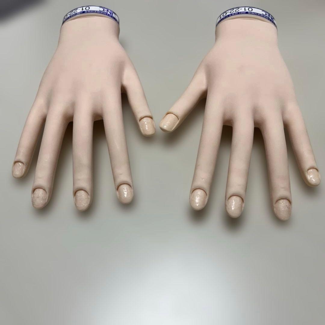 どなー　ネイリスト技能検定　JNEC認定モデルハンド